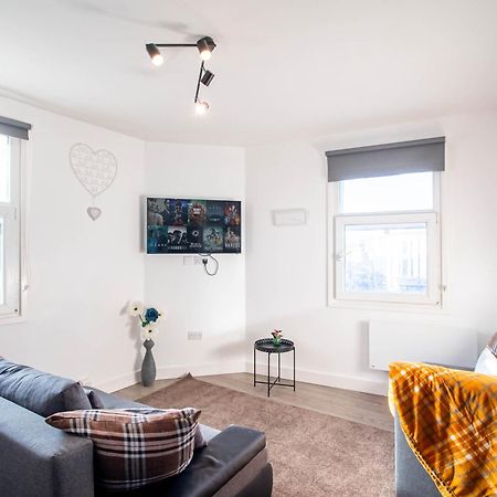 Ferienwohnung The Heart Of Huddersfield Hideaway Exterior foto